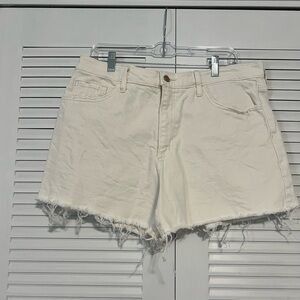 Universal Thread Off White Frayed Jean Shorts